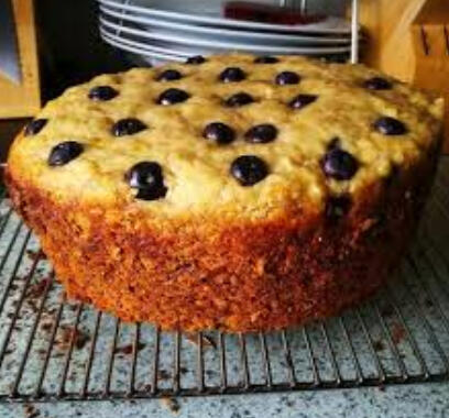 Generously sized tea towel, made from 100% certified organic cotton.